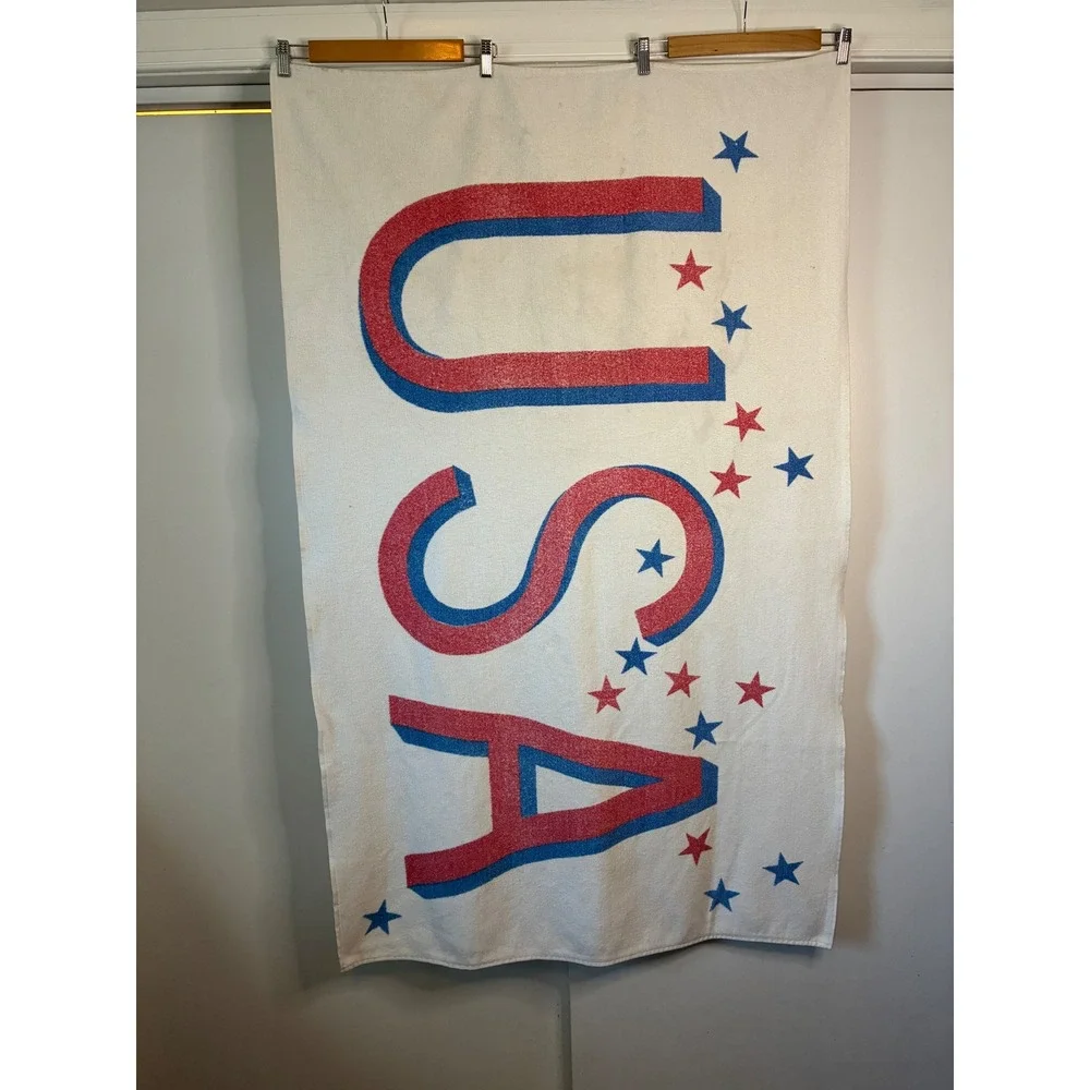 Vintage 80s 90s USA Beach Towel Retro Red White Blue Patriotic Stars Terry Cloth